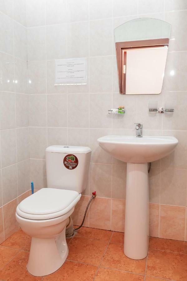 GYM Inn Tashkent Bagian luar foto